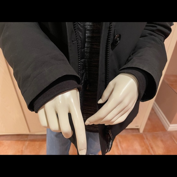 🛑SOLD🛑 Canada Goose Montebello size L - Picture 6 of 9